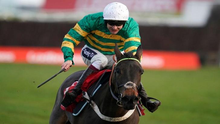 Epatante ridden by Aidan Coleman